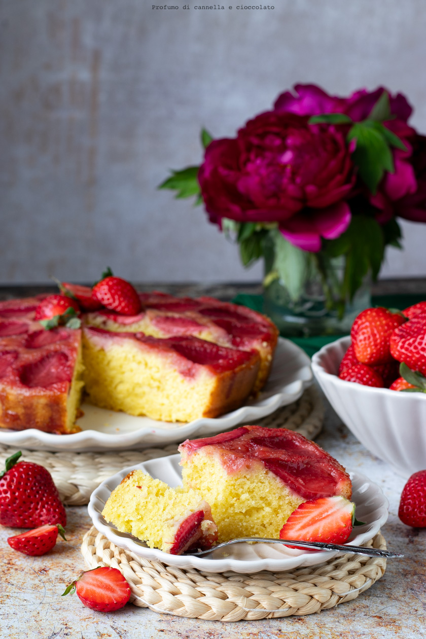 Torta rovesciata alle fragole